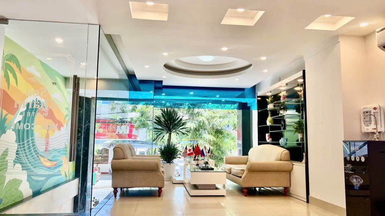 Khách sạn 7 tầng đường Loseby, Đà Nẵng - Doanh thu 250 triệu/tháng - Sẵn sàng vận hành!