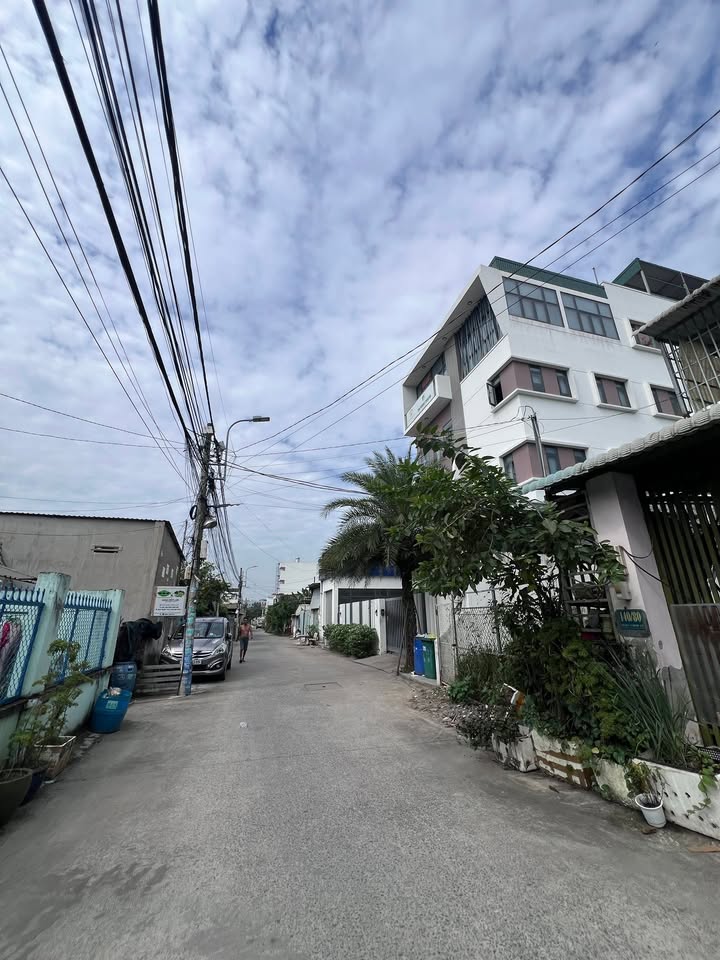 Nhà trọ 8 phòng tại Thủ Đức 175m² giá 7.7 tỷ - Đầu tư sinh lời cao!