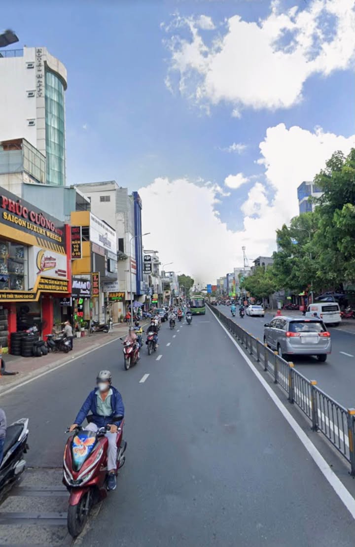 Nhà riêng Lý Thái Tổ, Q.10, 42m² giá 6 tỷ - Đầu tư sinh lời ngay!