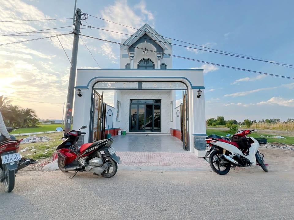 Nhà Mái Thái Đẹp tại Cần Giuộc, Long An - 135m² giá 2.95 tỷ - Pháp lý rõ ràng!