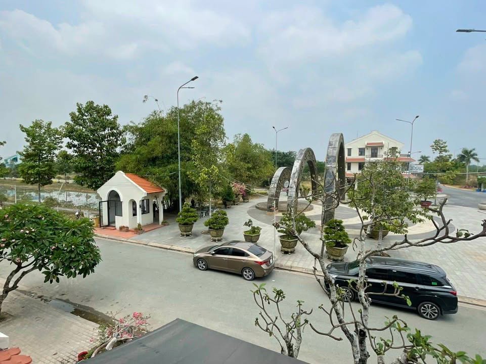 Đất thổ cư KDC Làng Sen Đức Hòa 75m² giá 1.22 tỷ - Đầu tư sinh lời tốt!