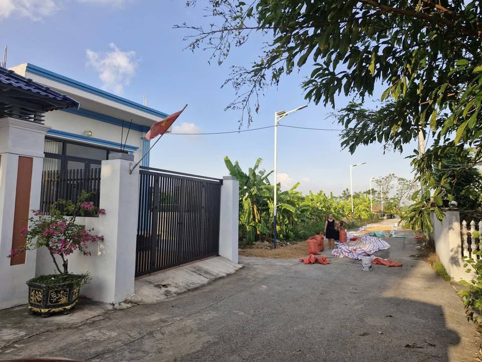 Đất Phù Lãng 900m² giá 7.2 tỷ - Tiềm năng đầu tư lớn!