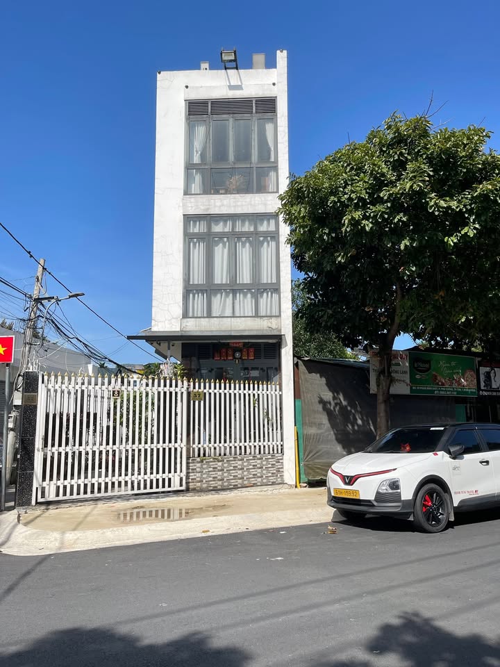 Nhà phố cho thuê đường Phan Đình Giót - Thủ Dầu Một 3 tầng - Giá chỉ 12 triệu/tháng!