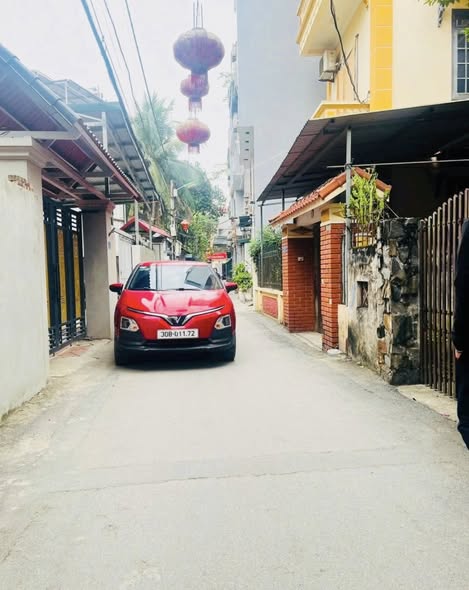 Nhà riêng Ngọc Thụy 30m² giá thỏa thuận - Hàng hiếm, sẵn sàng ở ngay!