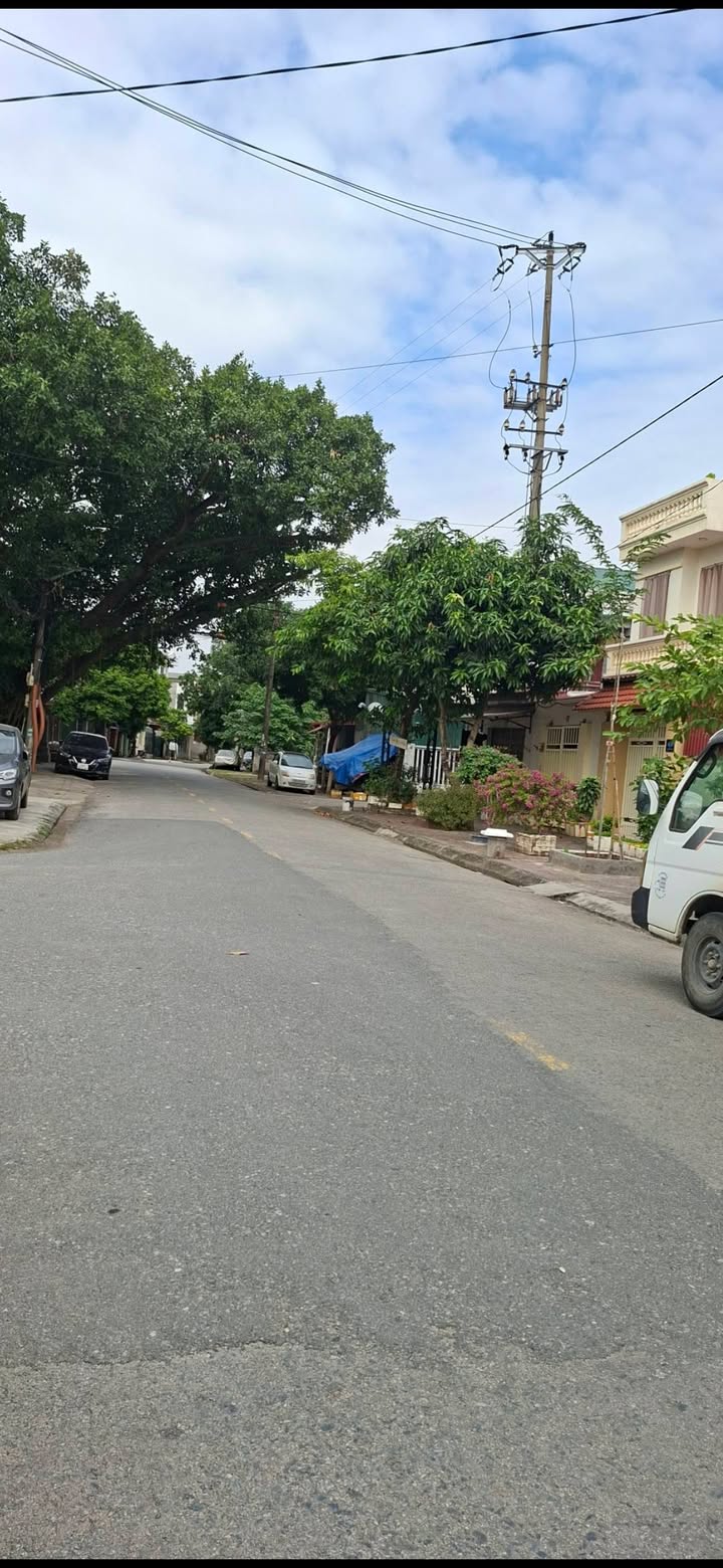 Đất nền mặt đường Lê Viết Hưng, phường Ngọc Châu, 253m² giá 8 tỷ - Cơ hội đầu tư tuyệt vời!