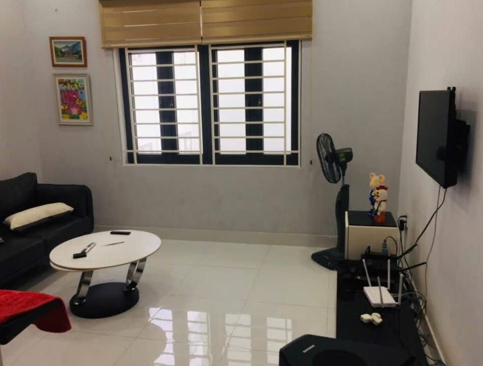 Nhà bán mặt tiền Cách Mạng Tháng 8, Q3 - Diện tích 45m², Giá 5.7 tỷ - Cơ hội sở hữu ngay!