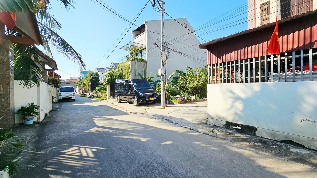 Đất nền Mai Đoài, Sóc Sơn 43,9m² giá 2,2 tỷ - Sổ đỏ chính chủ, giao dịch ngay!