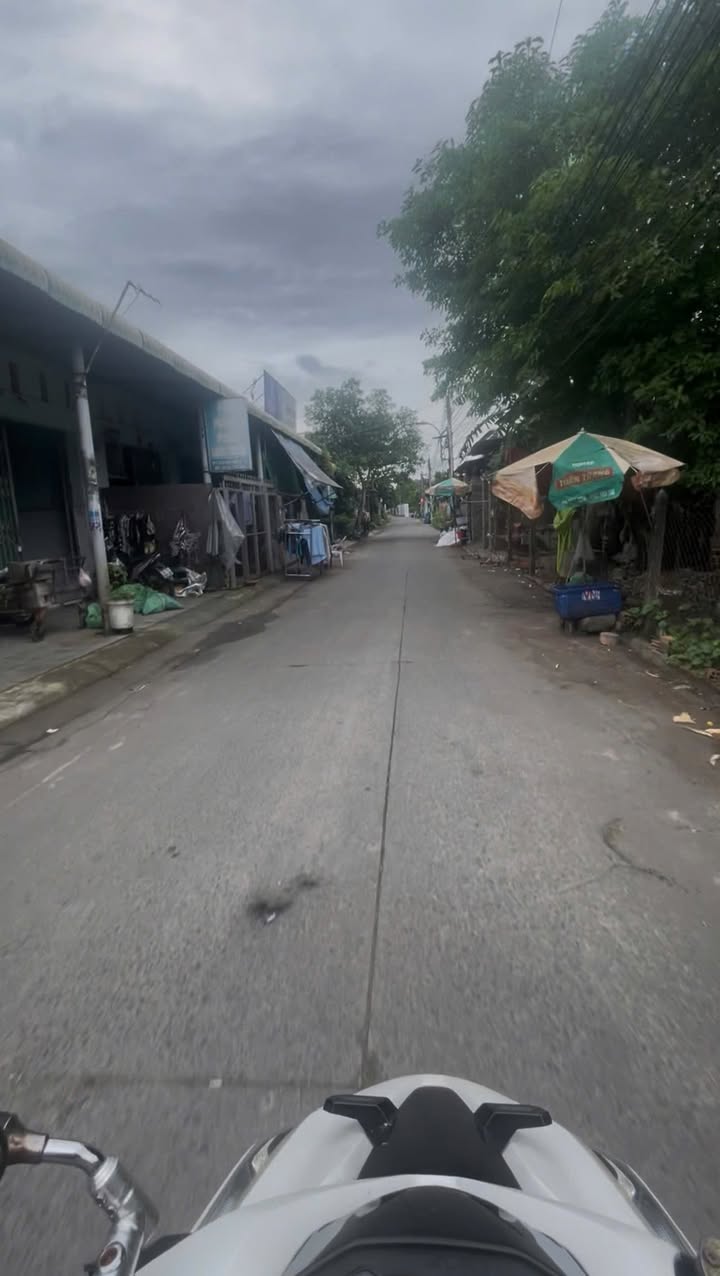 Đất nền Khu 2 Tân Định, Bến Cát 90m² giá 1.7 tỷ - Vị trí đắc địa cho kinh doanh!