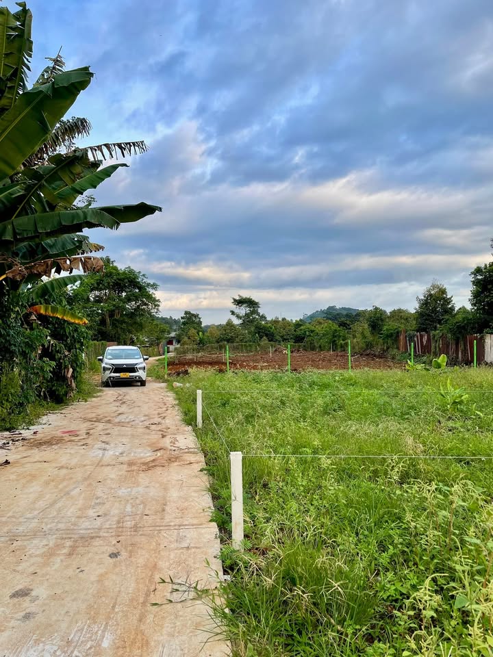 Đất nền Hàng Gòn 100m² giá 630 triệu - Sổ đỏ chính chủ