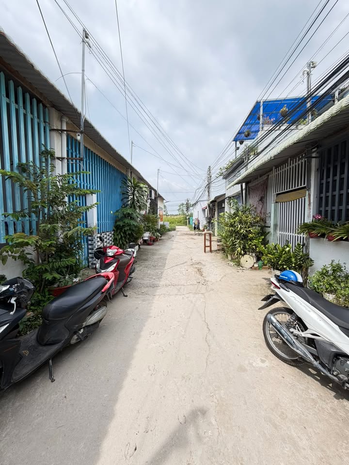 Nhà riêng Hòa Thuận, Trà Vinh 56m² giá 580 triệu - Ô tô vào thoải mái!