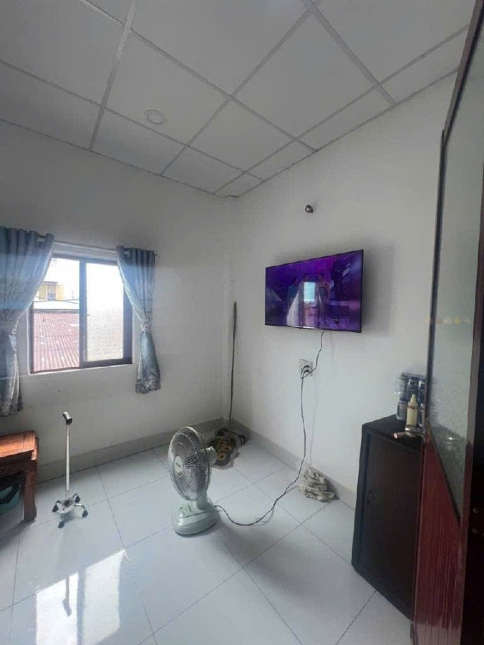 Nhà 3 tầng mới Tân Phú 32m² giá 4 tỷ - Vị trí đẹp gần AEON Mall!