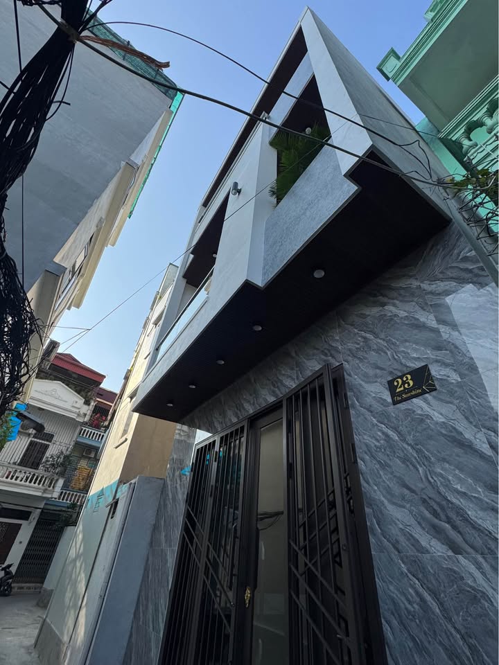 Nhà 3 tầng tại Trần Đăng Ninh, Nam Định 51m² giá 2.35 tỷ - Chính chủ bán gấp!