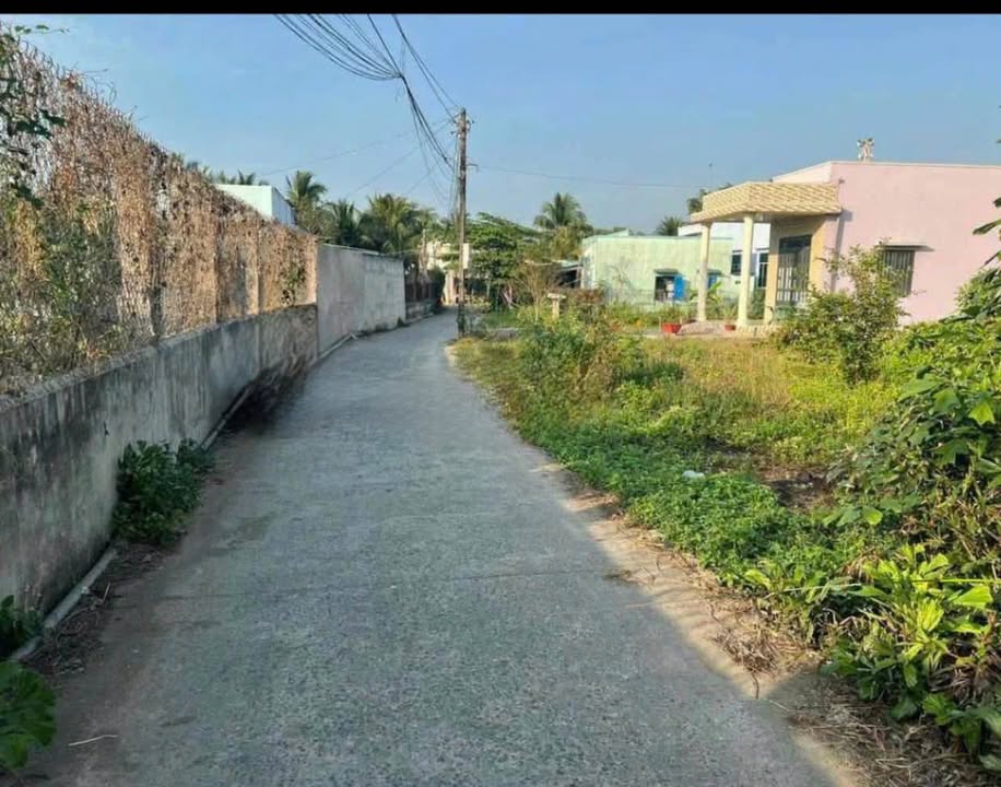 Đất nền thổ cư ấp 3 Thạnh Đức Bến Lức 143.7m² giá 888 triệu - Cơ hội đầu tư tuyệt vời!