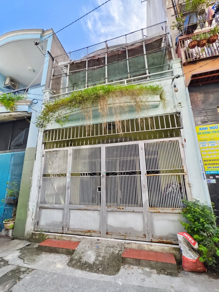 Nhà hẻm thông Đường số 8, Bình Tân 51m² giá 4.86 tỷ - Tiện sửa chữa hoặc xây mới!