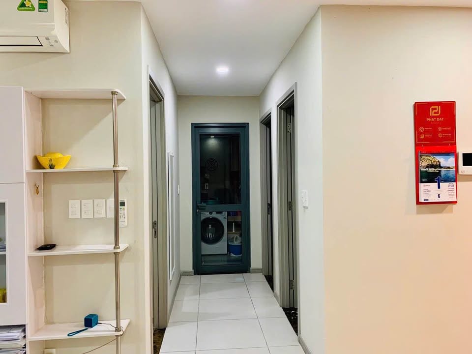 Căn hộ The Gold View Quận 4 81m² giá 5.7 tỷ - Thiết kế hiện đại, tiện ích đầy đủ!