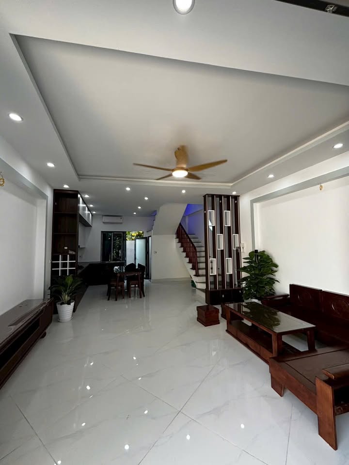 Căn hộ 48m² tại Sơn Tây, Hà Nội giá 2 tỷ - Full nội thất, xe ô tô vào tận nơi!
