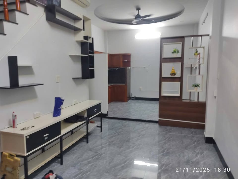 Nhà bán hẻm gần Chợ Gòi Bé, P Mỹ Thới, An Giang 83m² - Sổ hồng chính chủ, nội thất đầy đủ!