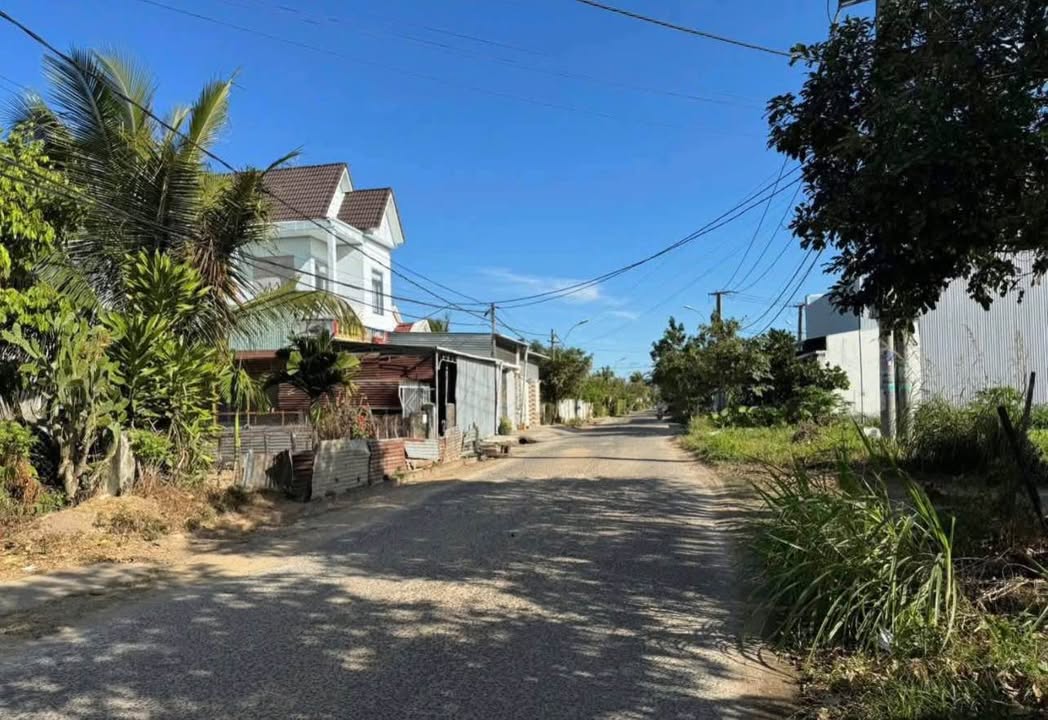 Đất nền đường Trần Đại Nghĩa, phường Nguyễn Trãi, Kon Tum 375m² - Giá chỉ 900 triệu!