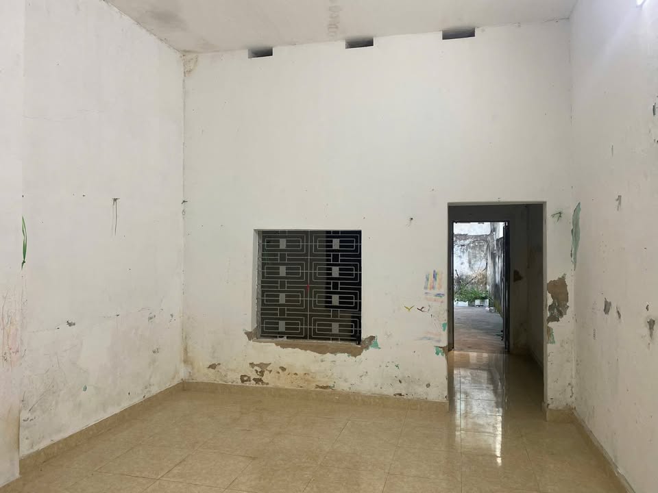 Bán đất Nguyễn Thị Thuận 80m² giá 6.48 tỷ - Sổ đỏ chính chủ