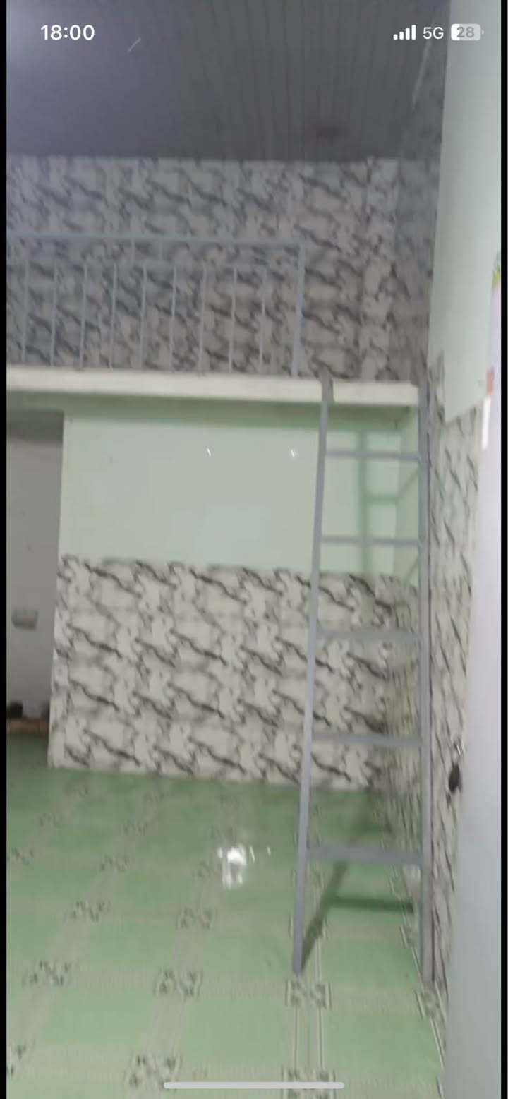 Phòng trọ có gác tại Tân Phong, Biên Hòa chỉ 1 triệu - Không thể bỏ lỡ!