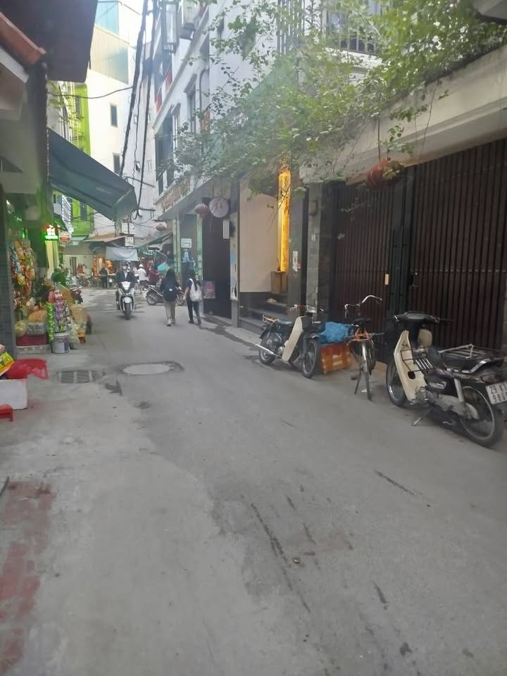 Đất Mễ Trì 117m² giá 17.283 tỷ - Sổ đỏ chính chủ, quy hoạch ổn định!