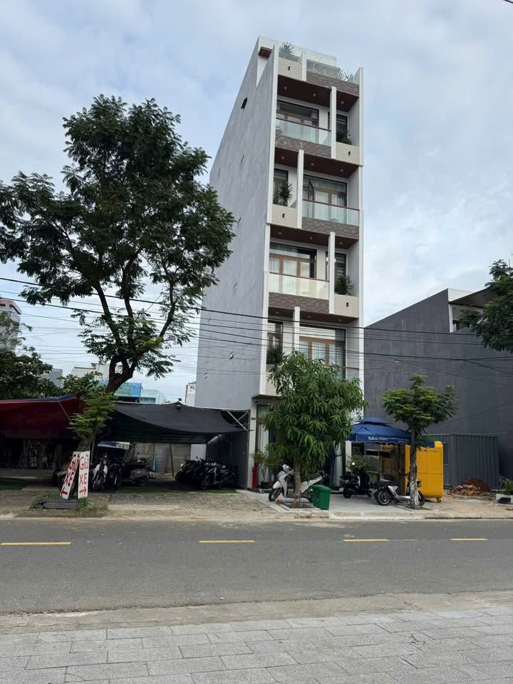 Bán lô đất mặt tiền Lê Văn Quý, Đà Nẵng 74m² giá chỉ 11 tỷ - Đầu tư sinh lời ngay!