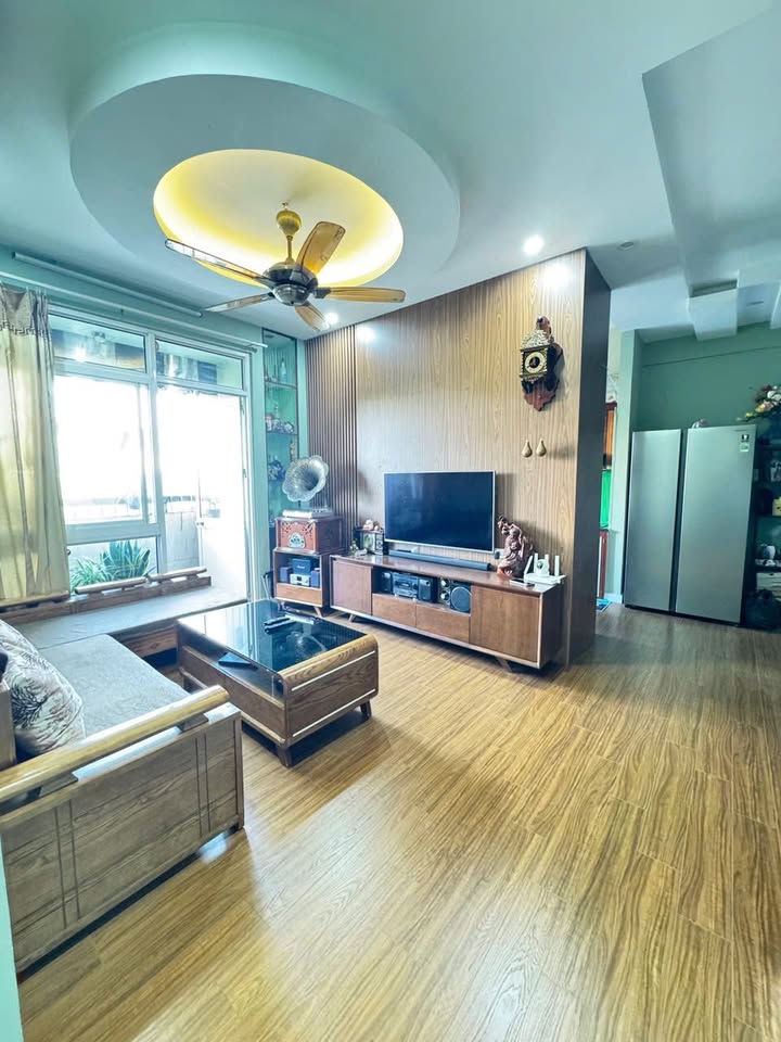 Chung cư An Lạc Lưu Hữu Phước 75m² giá 5.3 tỷ - Đầy đủ nội thất, sổ đỏ chính chủ!