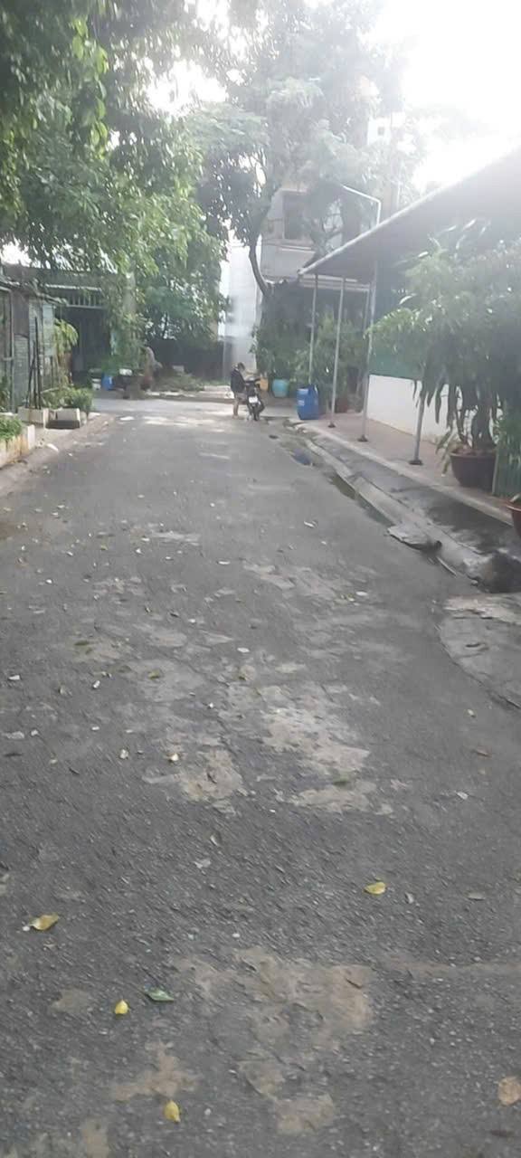 Dãy trọ Bình Chiểu Thủ Đức 104m² giá 4.6 tỷ - Cơ hội đầu tư sinh lời!