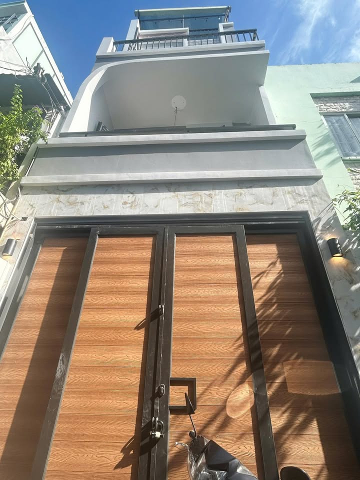 Nhà hẻm Hoà Hưng Quận 10 diện tích 36.3m² giá 7.45 tỷ - Đầu tư sinh lời hấp dẫn!