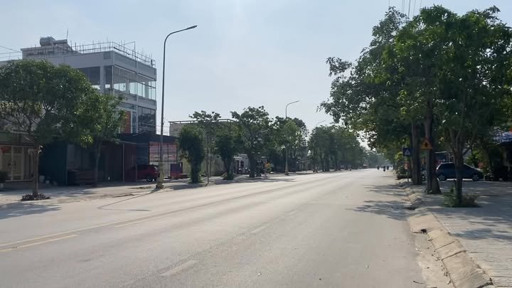 FrontHouse Cửa Lò 100m² giá 6 tỷ - Cơ hội kinh doanh hiếm có!