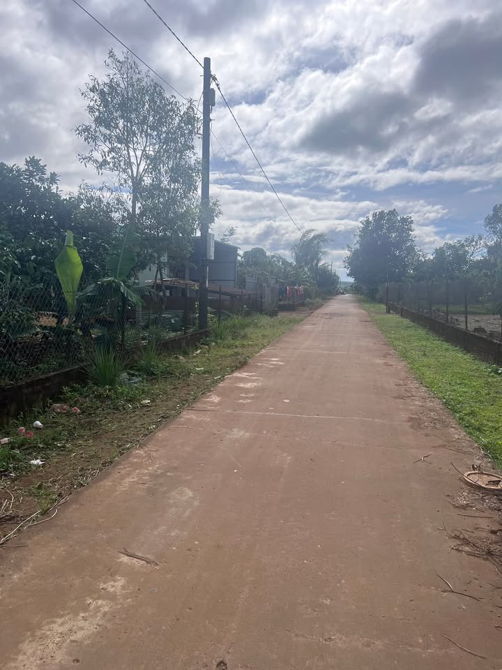 Đất thổ cư Ia Dêr 135m² giá 399 triệu - Gần chợ và trường học!