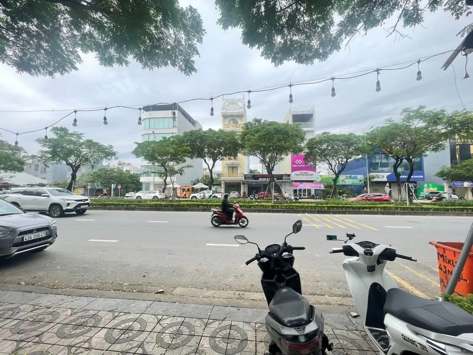 Cho thuê tòa nhà văn phòng Nguyễn Phước Lan 200m² - Vị trí đắc địa tại Cẩm Lệ, Đà Nẵng!