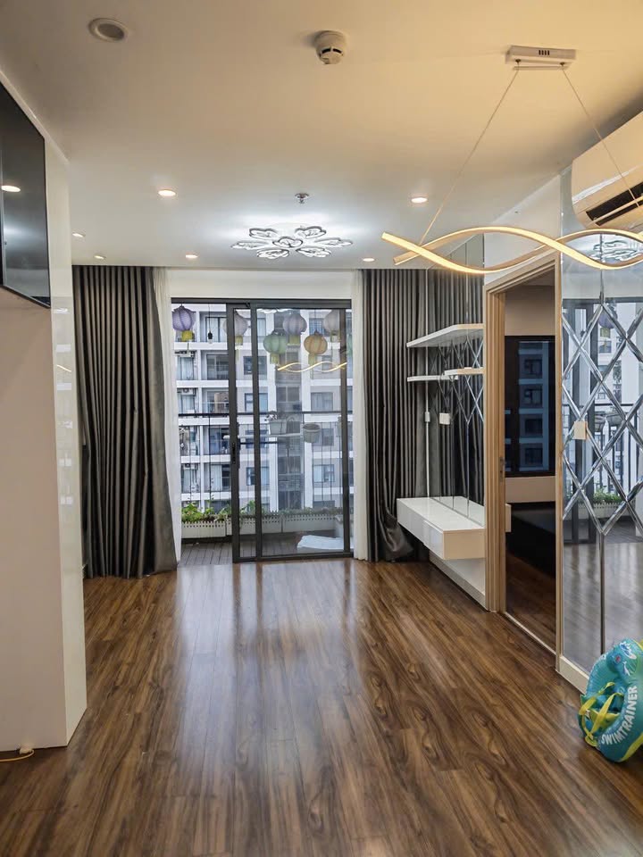 Căn hộ Vinhomes Grand Park Thủ Đức 69m² giá 8 triệu - Không thể bỏ lỡ!