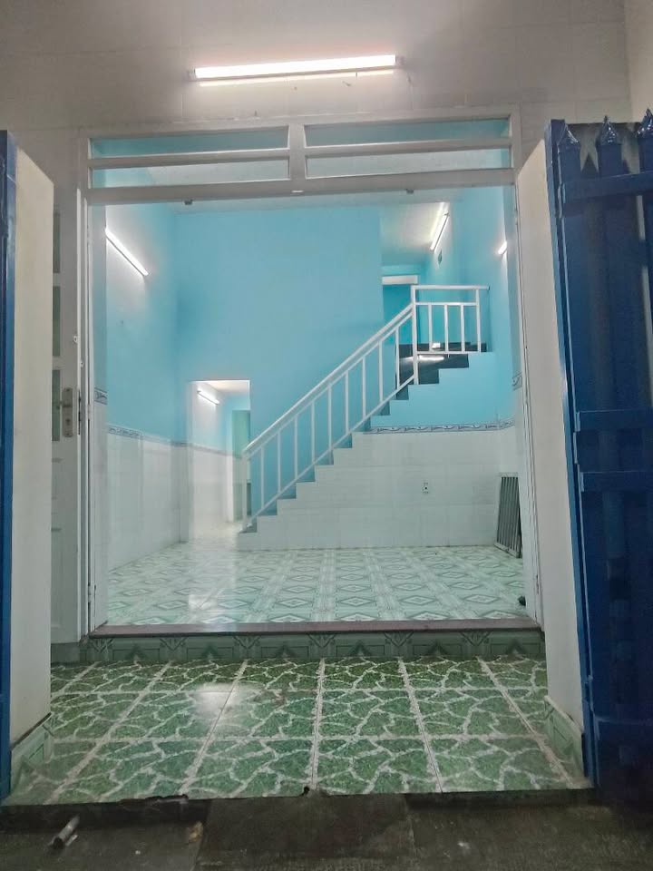 Nhà gác Dĩ An 57m² giá 2.83 tỷ - Xe hơi vào tận nhà!