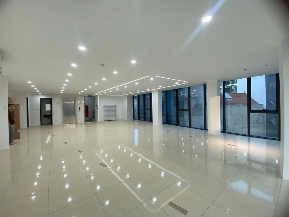 Văn phòng cho thuê tại Lê Đức Thọ, Nam Từ Liêm 130m² chỉ 20 triệu - Môi trường làm việc chuyên nghiệp!