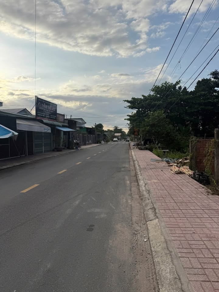 Đất thổ cư 222.3m² hẻm 9 Huỳnh Tấn Phát, Tây Ninh - Giá chỉ 2.358 tỷ!