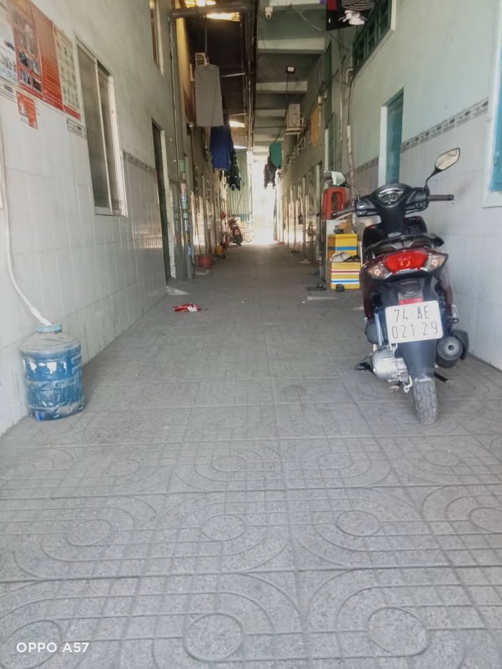 Nhà mặt tiền Dĩ An 150m² giá 6.299 tỷ - Đầu tư sinh lời hấp dẫn!