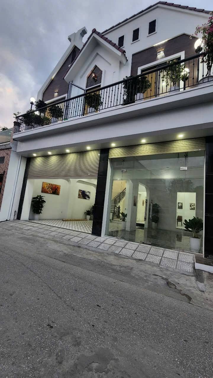 Nhà đất 181m² tại Ngõ 3 Lý Thường Kiệt, Vĩnh Yên - Giá chỉ 5 tỷ, không thể bỏ lỡ!