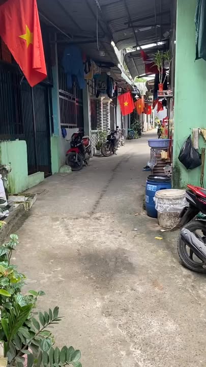 Nhà gác lững tại phường Tân Bình, Dĩ An 36m² giá 890 triệu - Dân cư tấp nập!