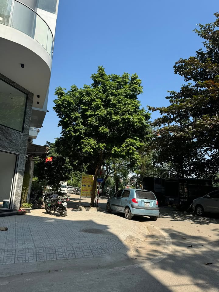 Nhà cho thuê tại tái định cư X2B, Hoàng Mai - Tầng 1-2-3, View hồ thoáng mát