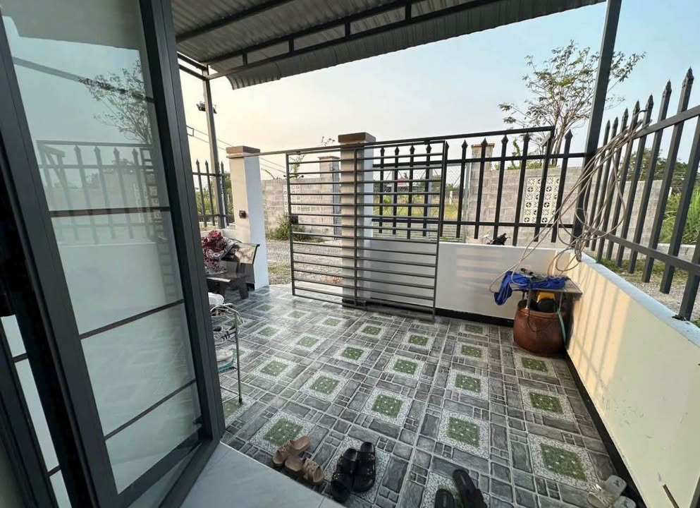 Nhà phố xã Phong Nẫm 100m² giá 650 triệu - Thiết kế hiện đại, chính chủ bán!