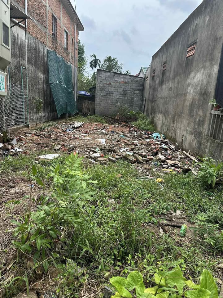 Đất nền Lộc Sơn Phú Lộc 97m² giá 300 triệu - Đường bê tông thông thoáng