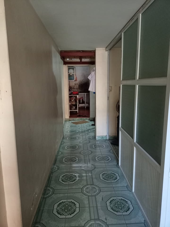 Bán đất tặng nhà cấp 4 tại Tô Hiệu, Sơn La - 60m² chỉ 1.1 tỷ, ô tô đậu cửa!