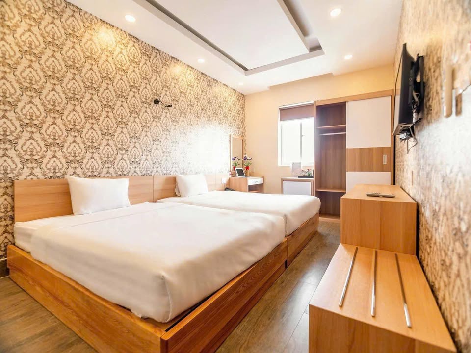 Khách sạn Võ Văn Kiệt Đà Nẵng 17 phòng full nội thất - Cách biển chỉ 200m!