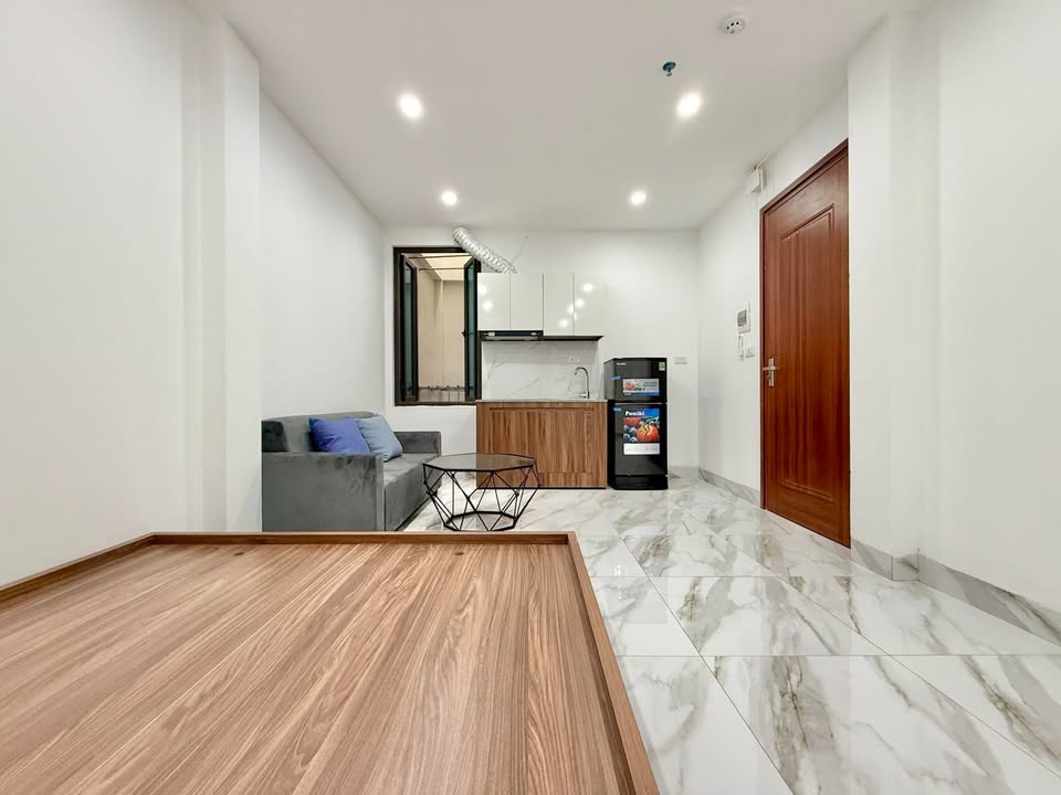 Phòng cho thuê tại Ngõ 8, Cầu Bươu 20m² giá 3.8 triệu - Full nội thất tiện nghi!