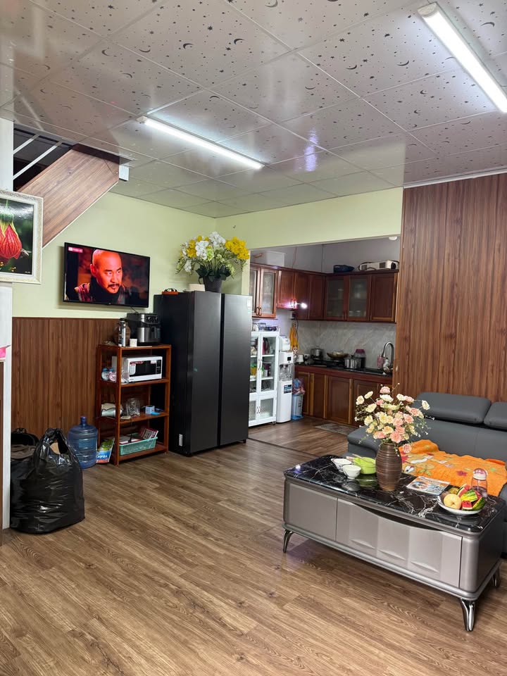 Nhà đẹp Đà Lạt 90m² giá chỉ 1.35 tỷ - Cơ hội vàng cho nhà đầu tư!