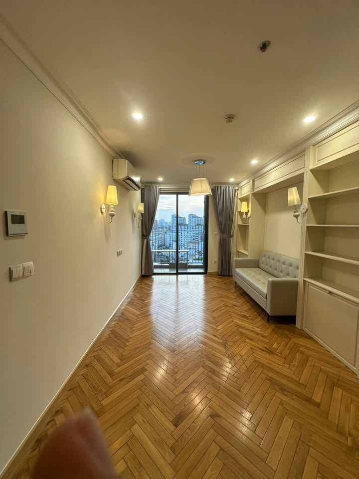 Căn hộ Hà Đô Centrosa Quận 10 60m² giá 18 triệu - Nội thất đầy đủ, vào ở ngay!