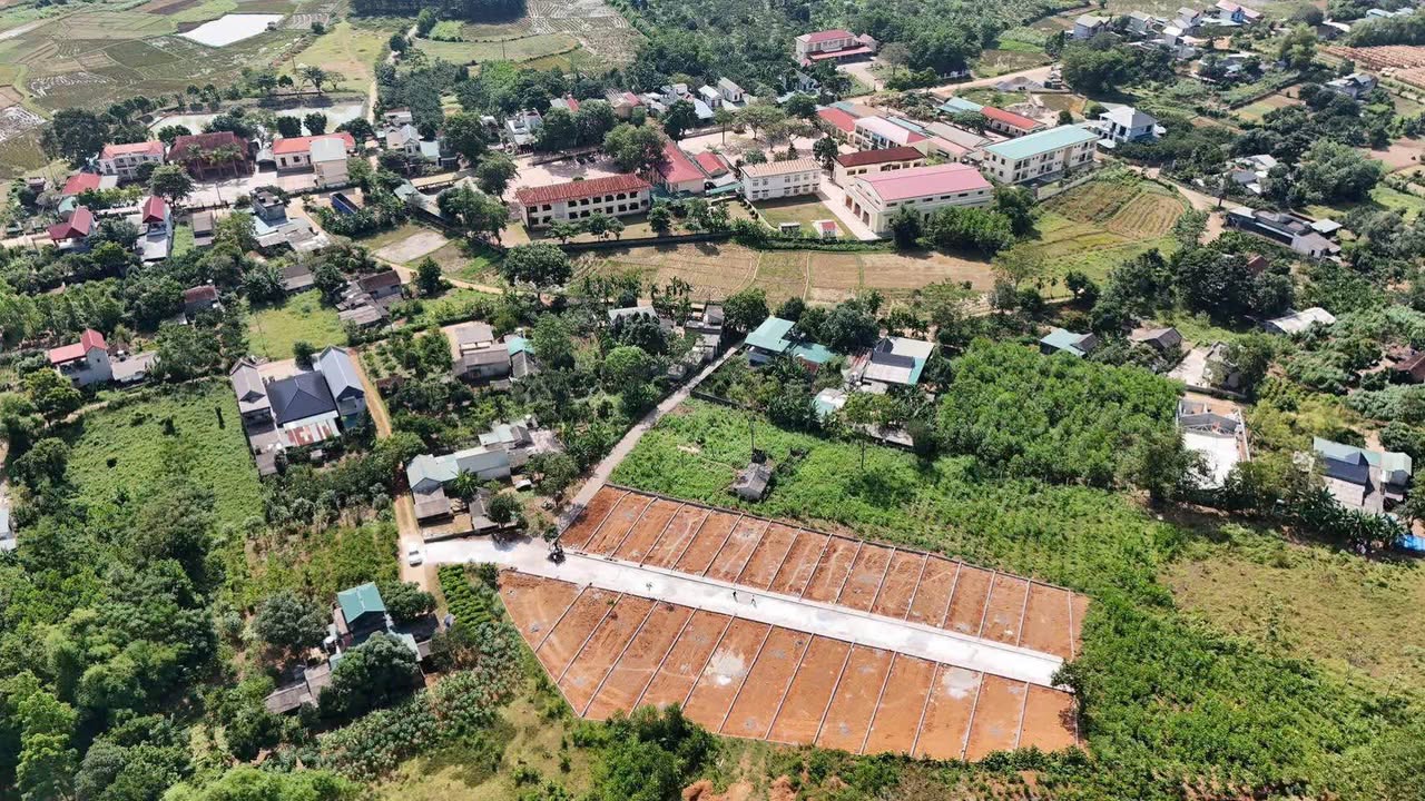 Đất thổ cư lô góc 110m² xã Xuất Hóa giá chỉ 298 triệu - Đầu tư sinh lời cao!