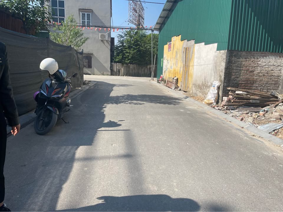 Nhà riêng xã Nam Hồng 75m² giá 6 tỷ - Vị trí đắc địa, ô tô vào tận nơi!