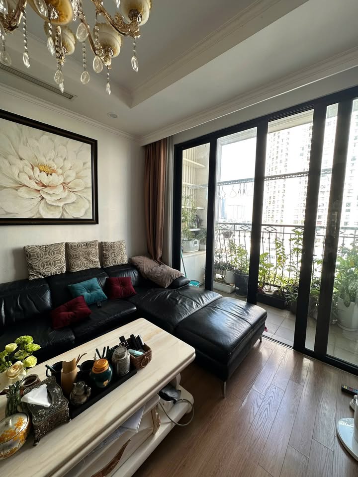 Căn hộ Royal City 3 phòng ngủ giá 23 triệu - Full nội thất đẹp, vào ở ngay!